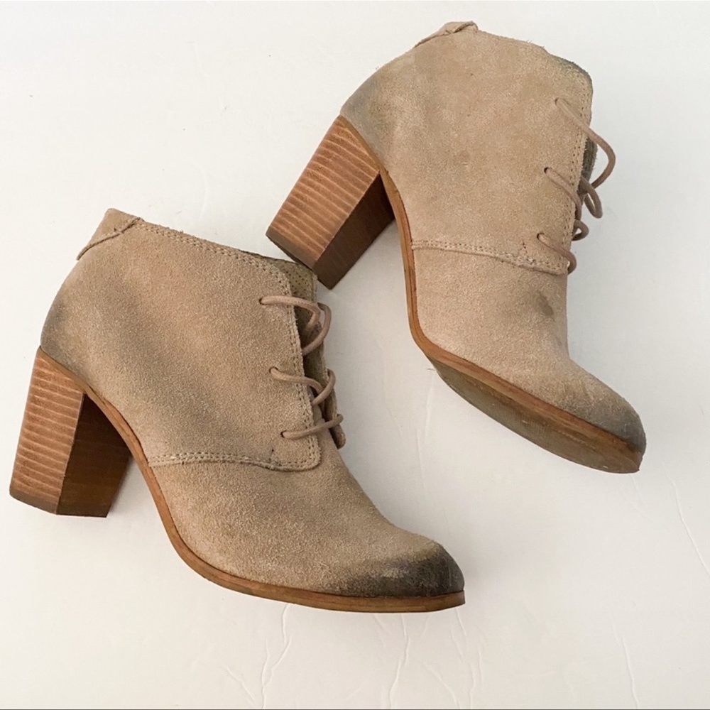 Toms tan suede lace up heeled booties